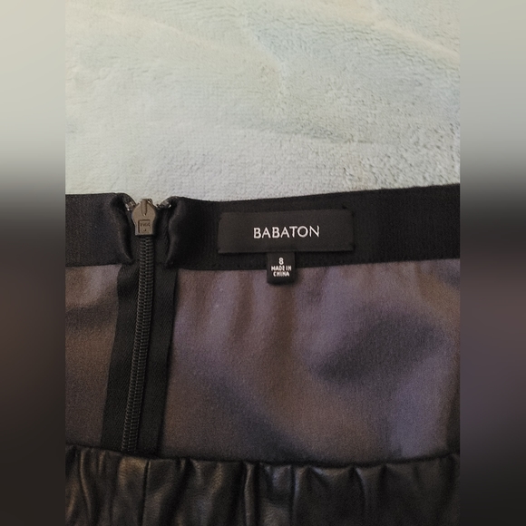 Babaton knee length leather skirt - Picture 3 of 3